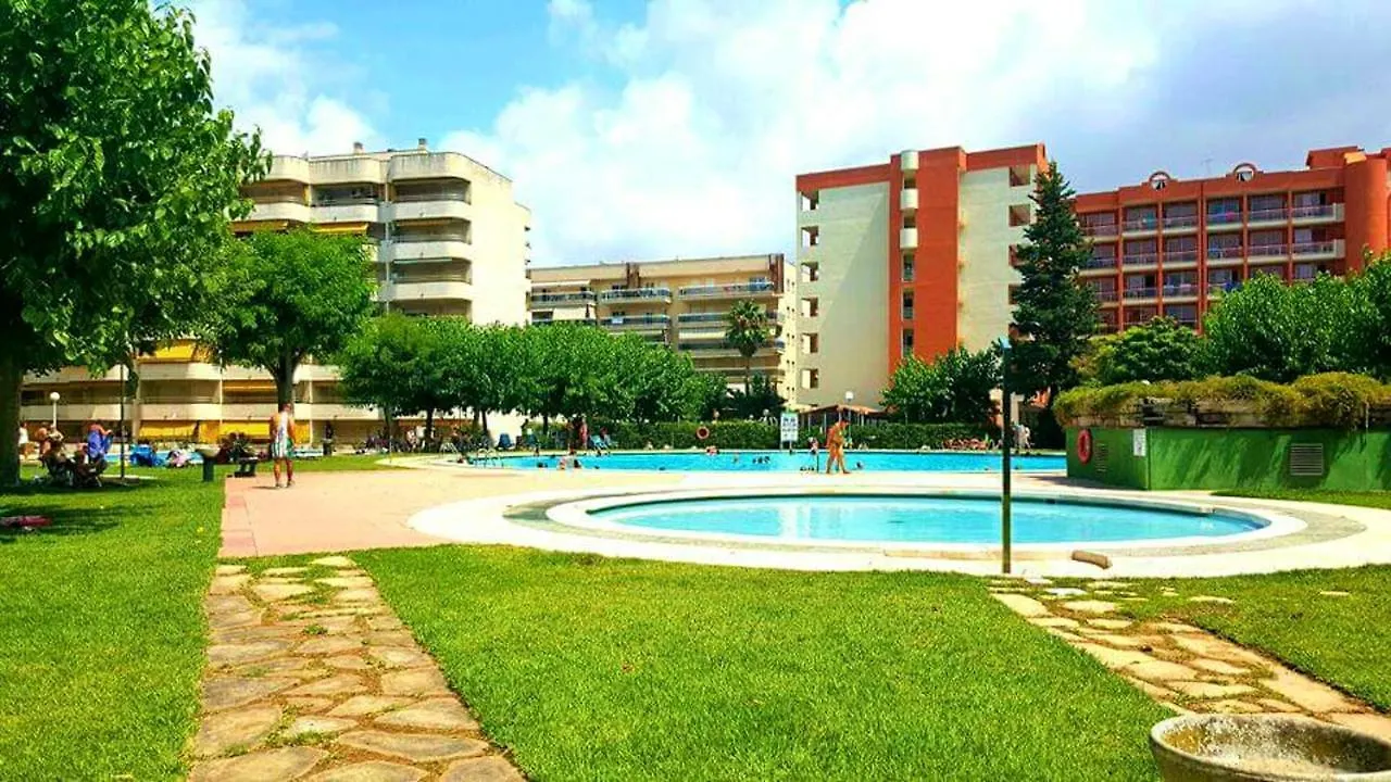 Apartment 2 Bedrooms Appartement With Shared Pool Furnished Garden And Wifi At Salou 1 Km Away From The Beach